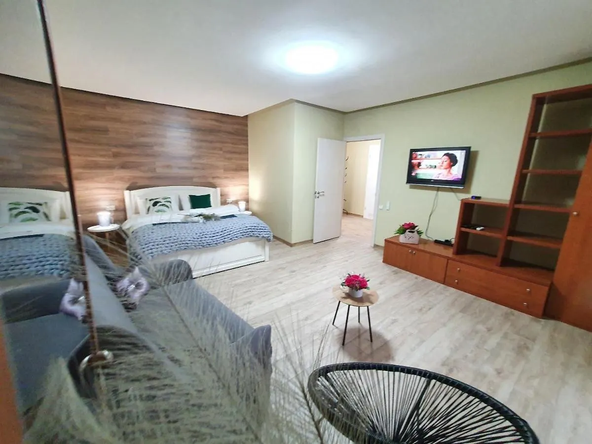 Inn Home Apartments-Olimpiysky Stadium Area Kiev Appartamento