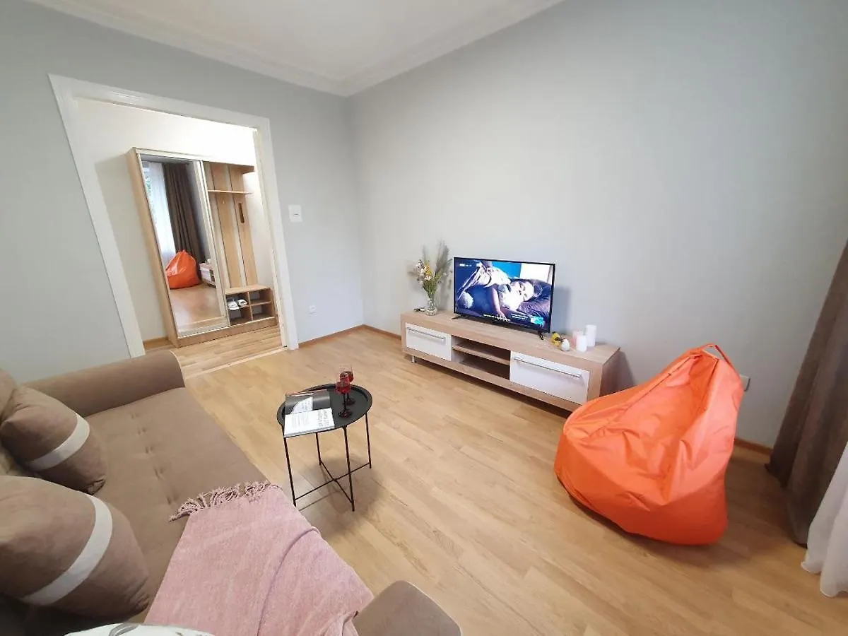 Inn Home Apartments-Olimpiysky Stadium Area Kiev Appartamento