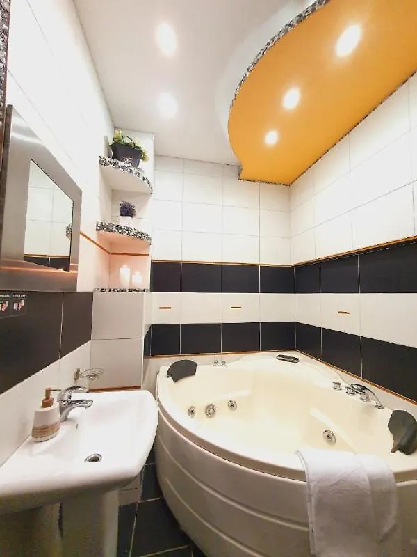 Inn Home Apartments-Olimpiysky Stadium Area Kiev